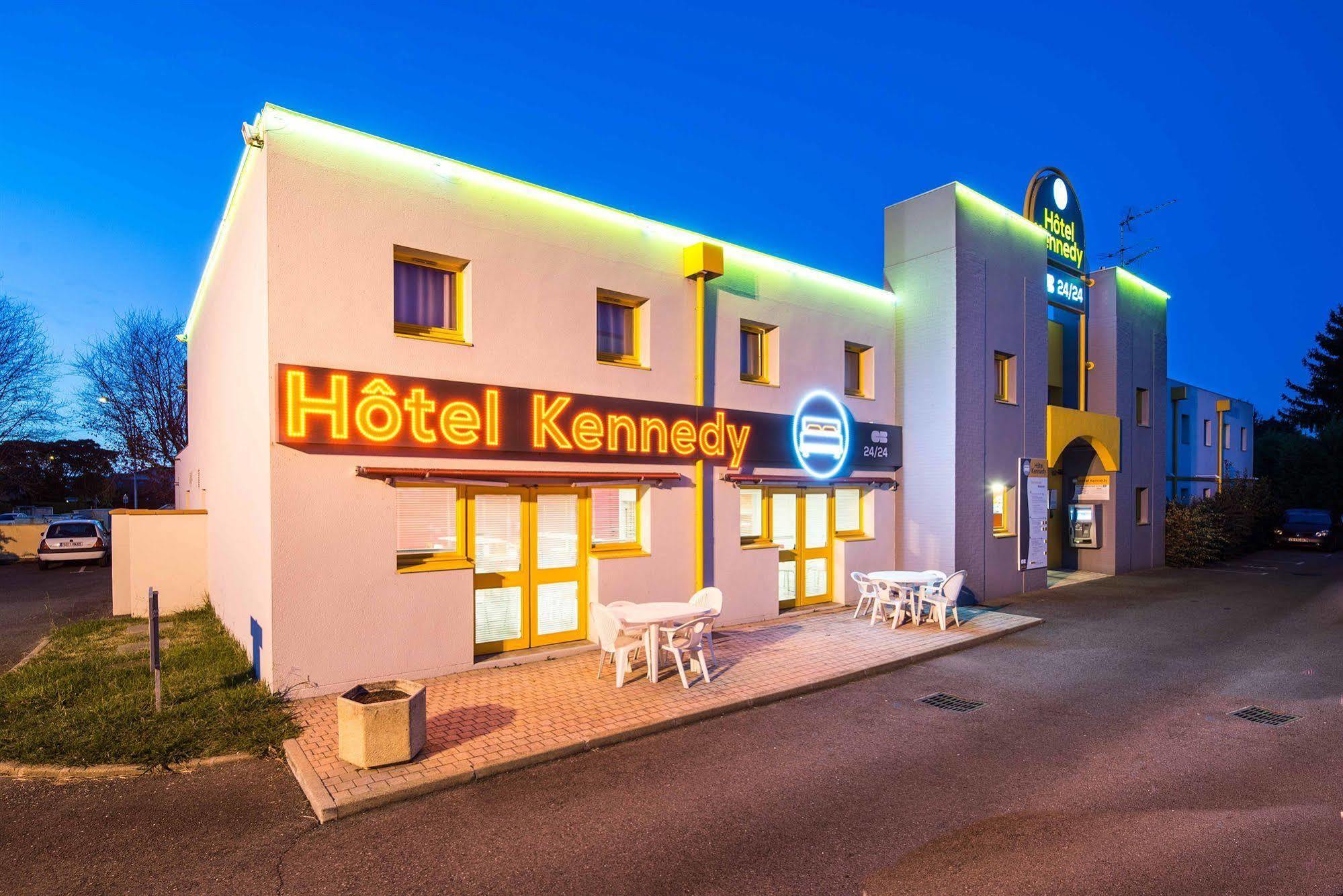 טרבה Hotel Kennedy Parc Des Expositions מראה חיצוני תמונה